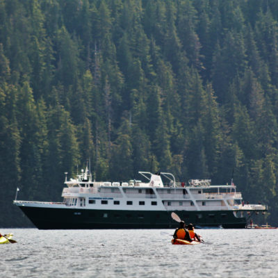 Alaska Guests kayaking with Wilderness Explorer Credit Uncruise